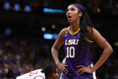 LSU Basketball Player Angel Reese Shares Her Thoughts on。